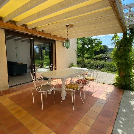 Spacieux Avec Piscine Et Parc Arbore Clos *